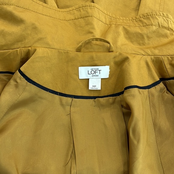 ANN TAYLOR PETITE LIGHT JACKET MP - Picture 6 of 10